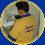 Equipamiento de baños y vestuarios 